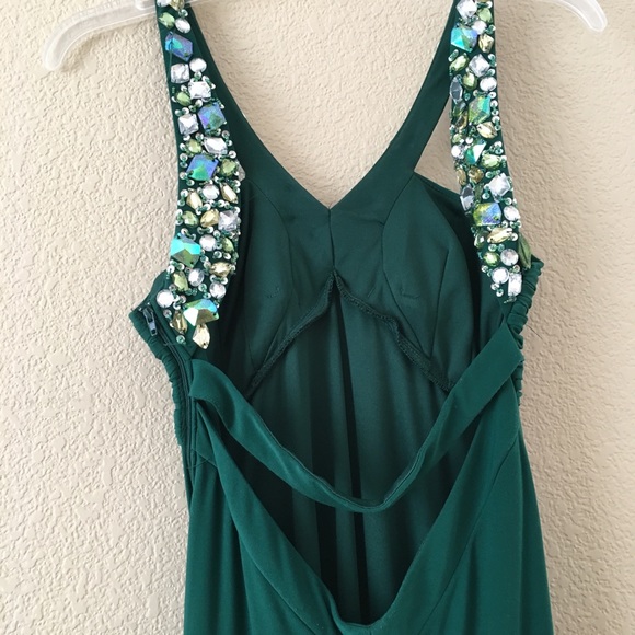 Prom dress - Picture 3 of 3